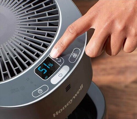 Dans un environnement très sec, un humidificateur permet de maintenir l'hygrométrie entre 40 et 60% - doc. Honeywell / Amazon