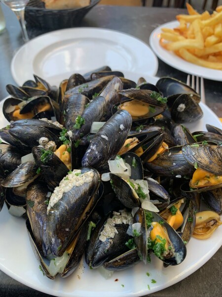 Les moules marinières, un plat simple, délicieux et économique - cl. C.P.